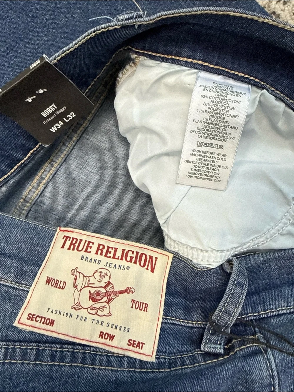 True Religion Bobby Jeans Mens 34 Relaxed Baggy Embroidered Patch Street Denim